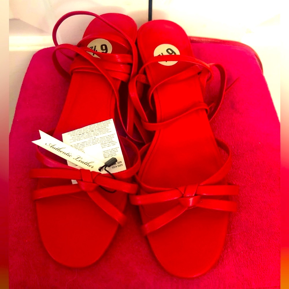 SALE BNWT Ming Authentic leather strappy red heels
